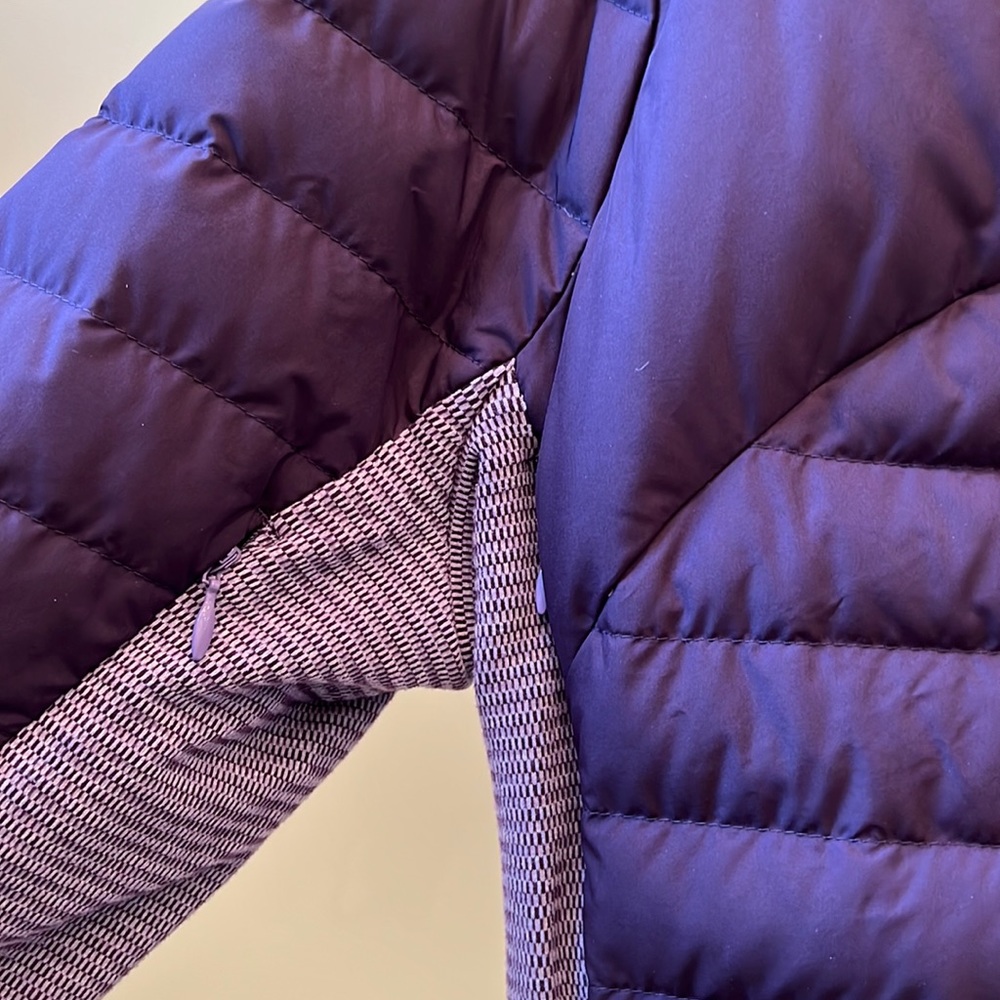 Lululemon Puffed Jacket - Picture 3 of 6